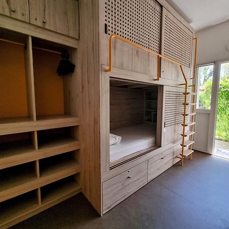 Bloom Hostel Bar & Garden บอร์โด ภายนอก รูปภาพ